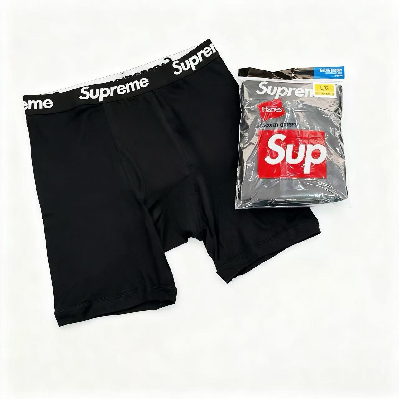 Supreme x Hanes Boxer Briefs